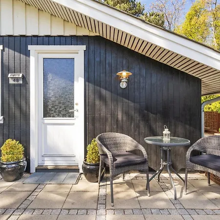 Dom wakacyjny Eweline - 75m From The Sea By Interhome *