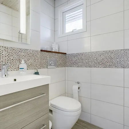 Eweline - 75m From The Sea By Interhome Dom wakacyjny *